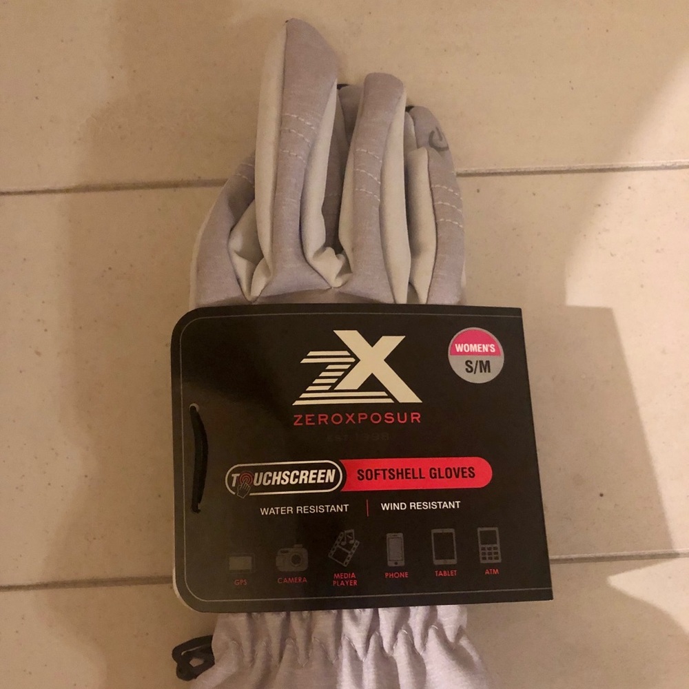 Touchscreen Soft-shell Gloves